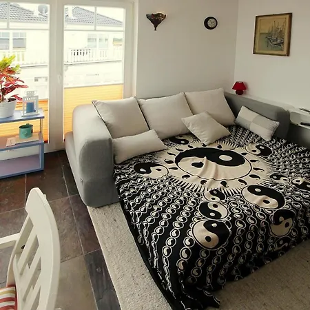 Haus In Mit Und Meerblick, Cleaning Included * Olpenitz
