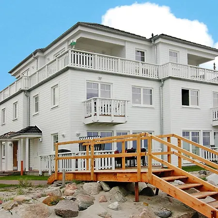 With Sea View In Baltic Sea, Cleaning Included Holiday home *