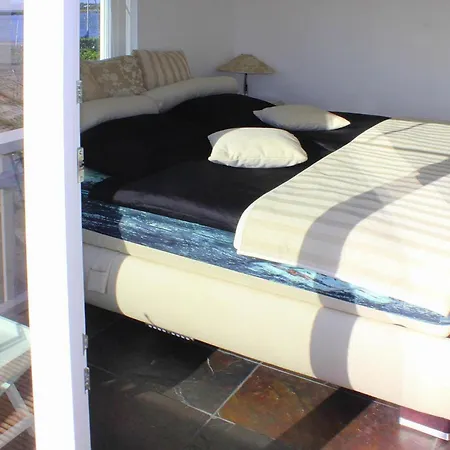 Haus In Mit Und Meerblick, Cleaning Included Olpenitz