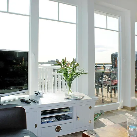 With Sea View In Baltic Sea, Cleaning Included *